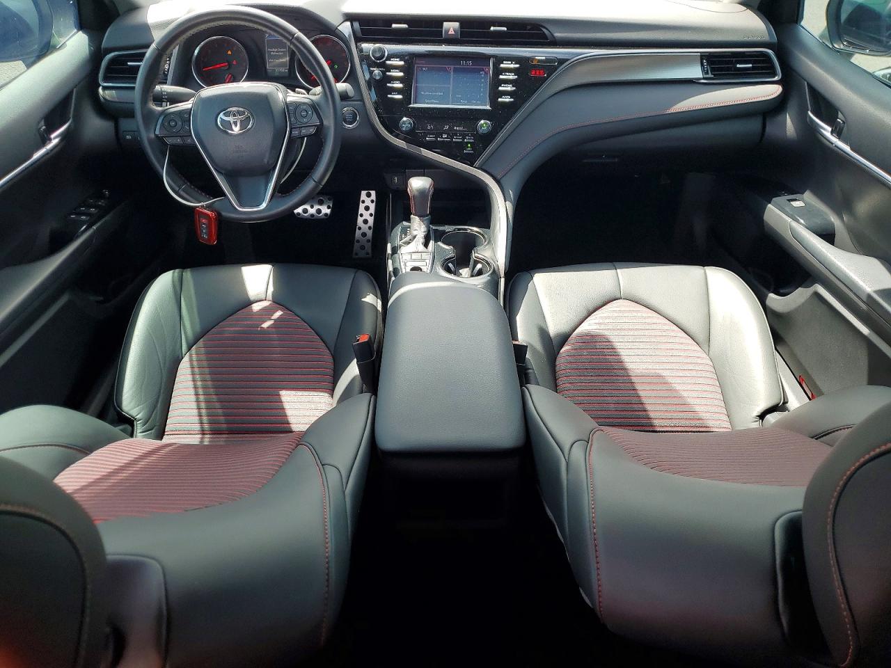 2020 TOYOTA CAMRY TRD photo 15