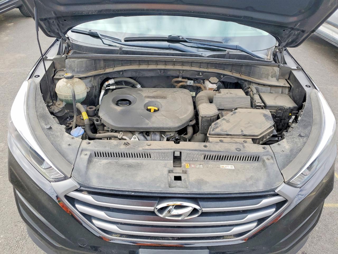 2018 HYUNDAI TUCSON SEL photo 12