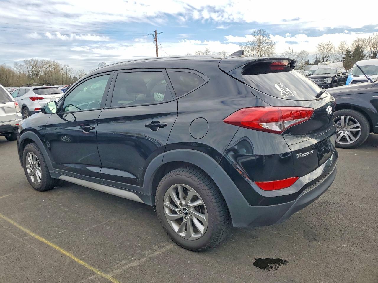 2018 HYUNDAI TUCSON SEL photo 2