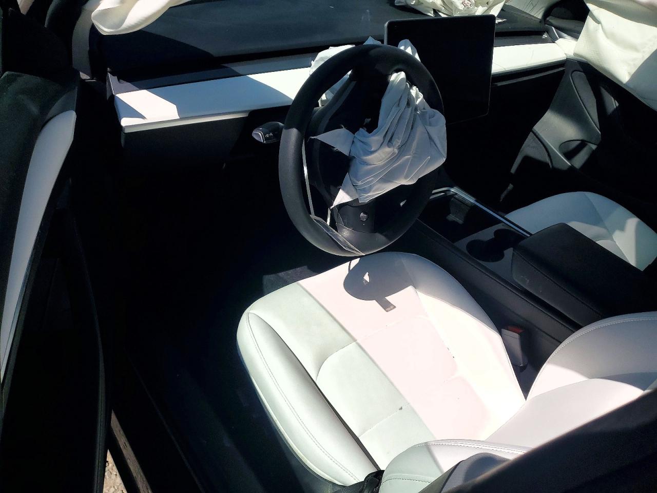 2023 TESLA MODEL 3 photo 8