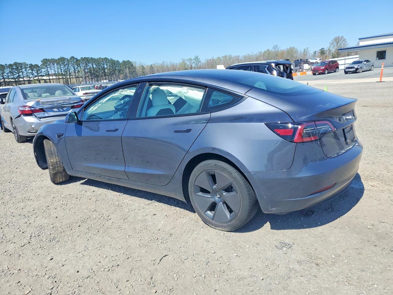 2023 TESLA MODEL 3 photo 2