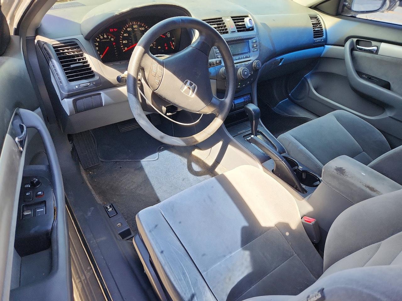2007 HONDA ACCORD LX photo 15