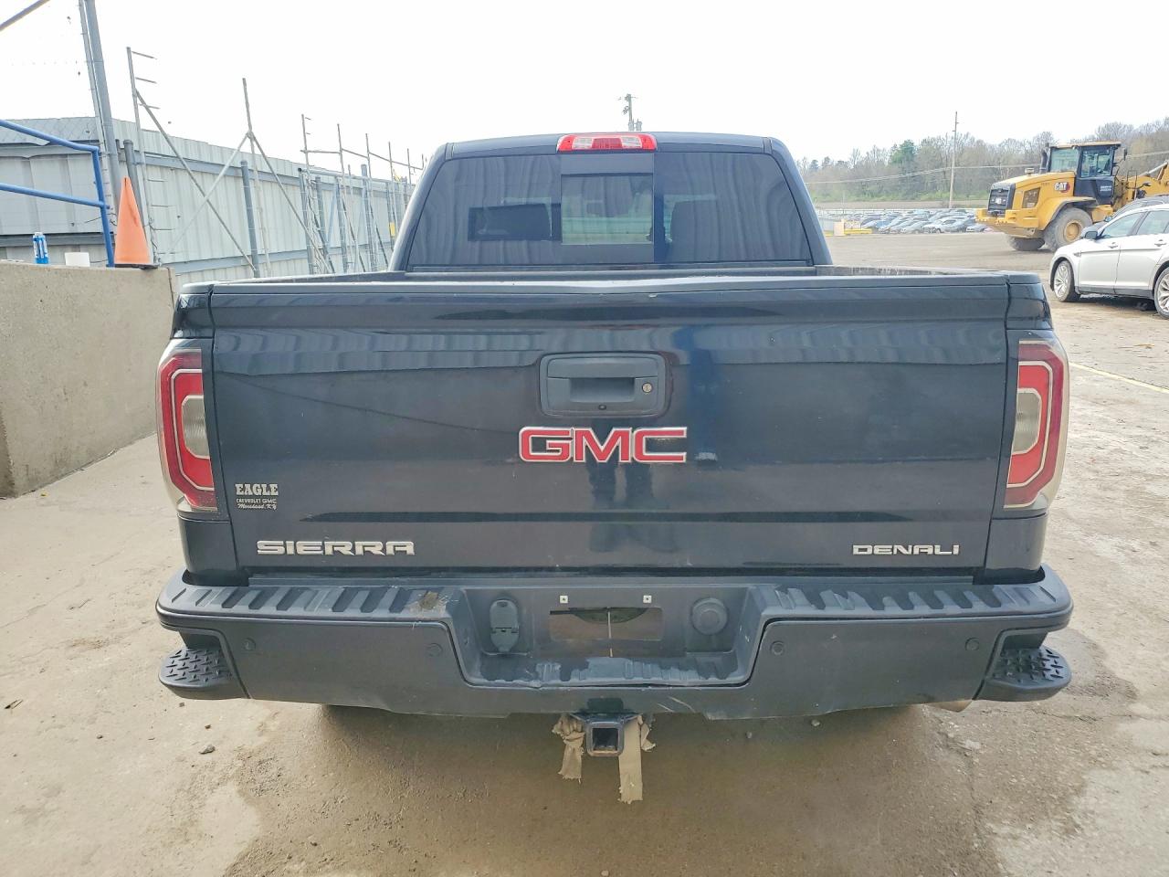 2017 GMC SIERRA K1500 DENALI photo 16
