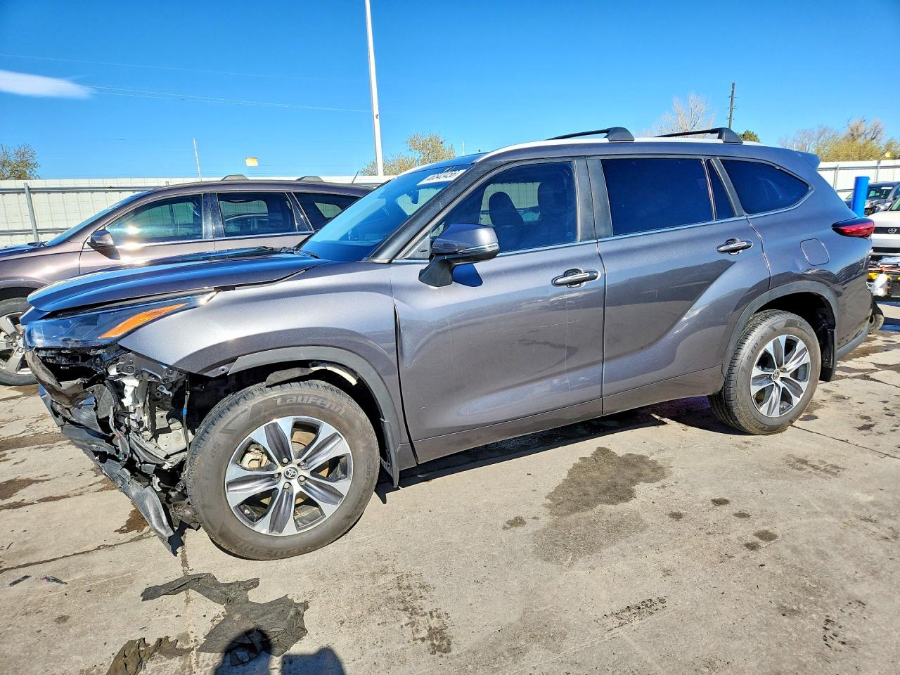 2023 TOYOTA HIGHLANDER