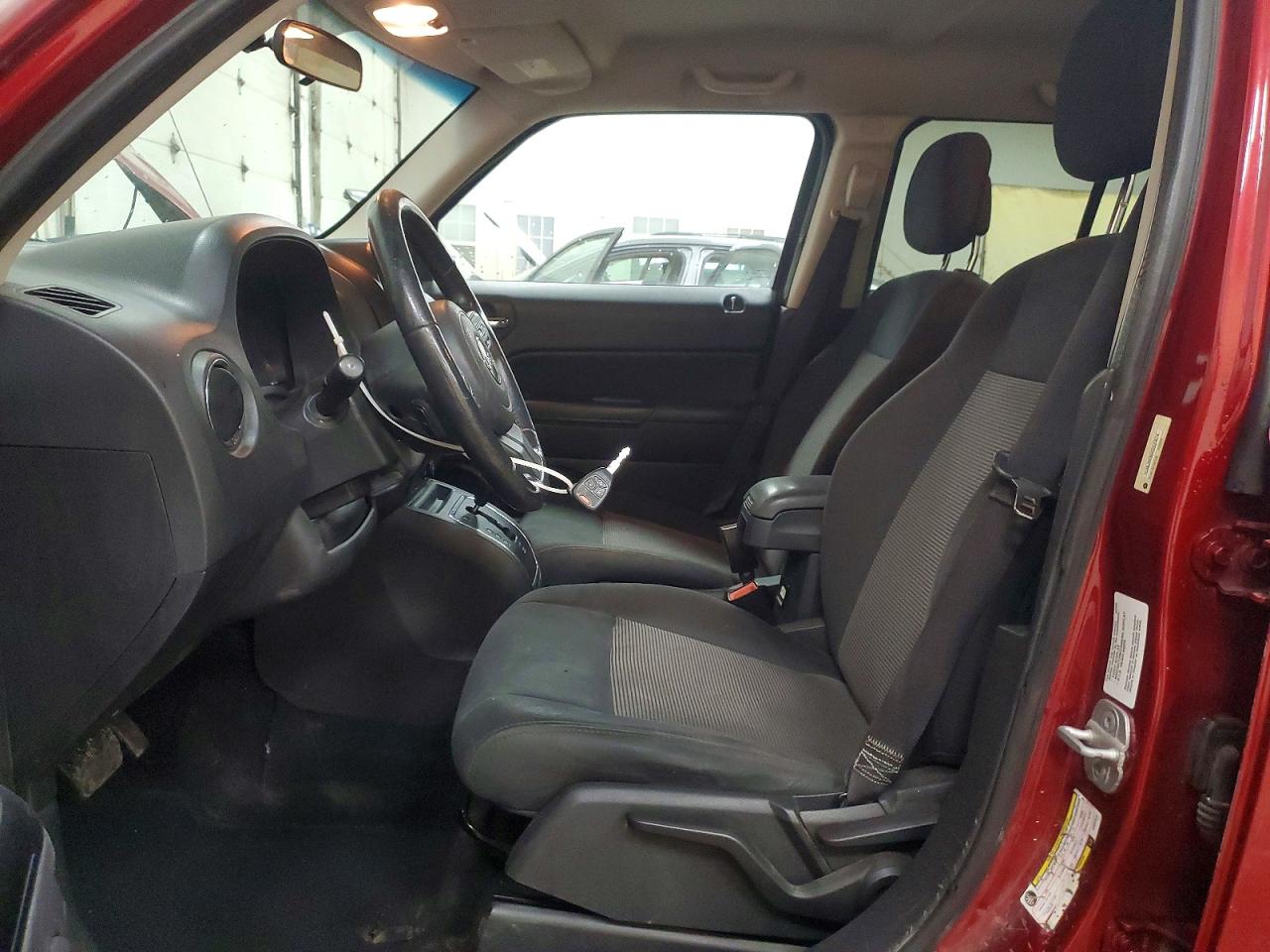 2012 JEEP PATRIOT LATITUDE photo 7