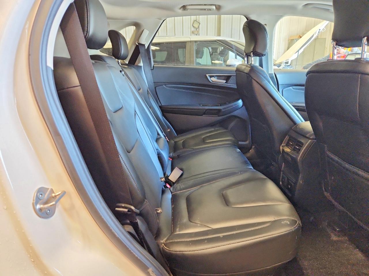 2019 FORD EDGE TITANIUM photo 19