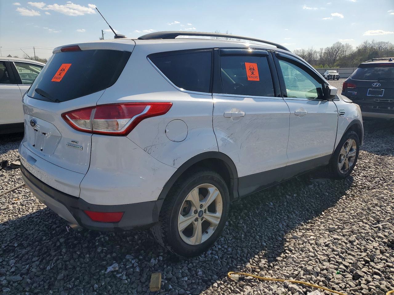 2015 FORD ESCAPE SE photo 5