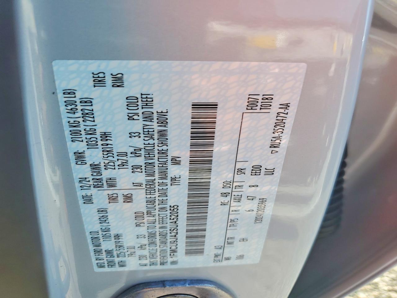2025 FORD ESCAPE PLATINUM photo 40