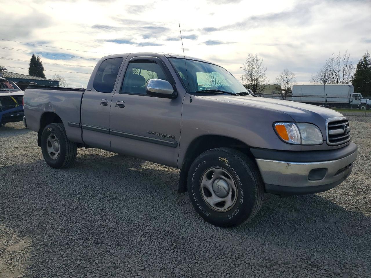 2000 TOYOTA TUNDRA SR5 photo 7