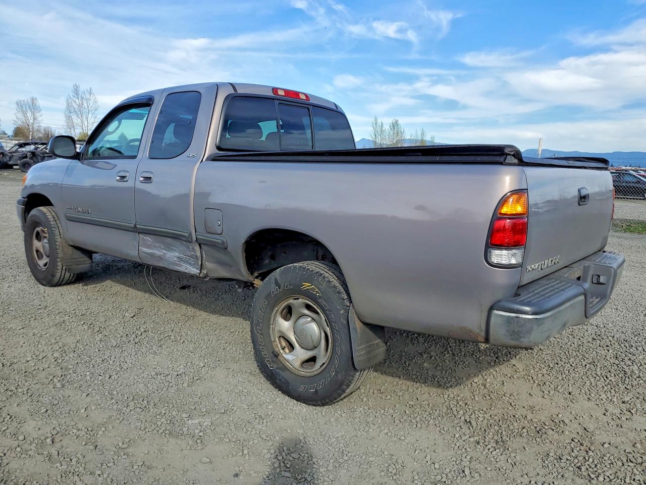 2000 TOYOTA TUNDRA SR5 photo 3