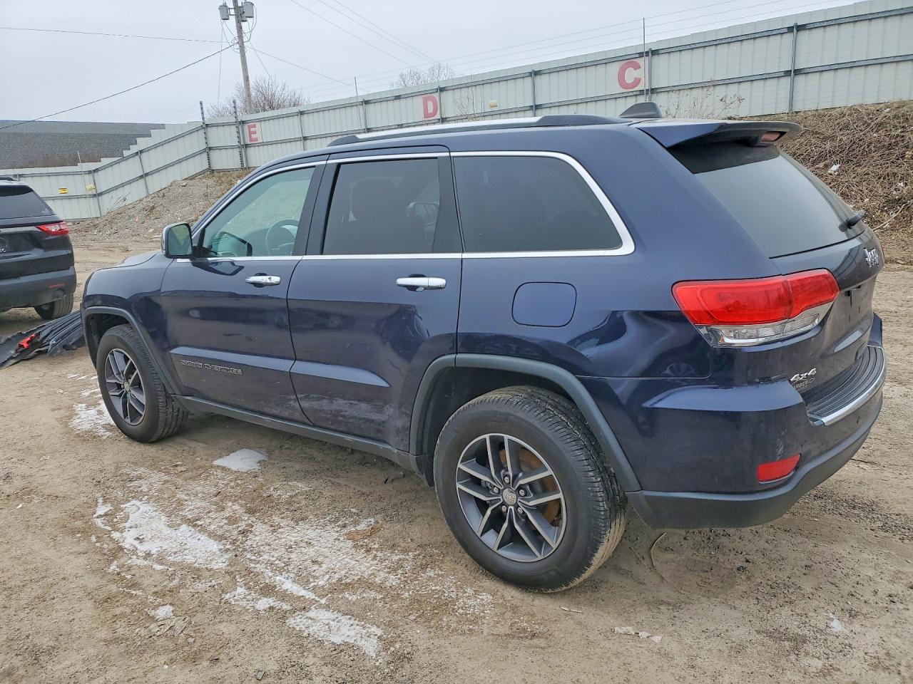 2018 JEEP GRAND CHEROKEE LIMITED photo 2