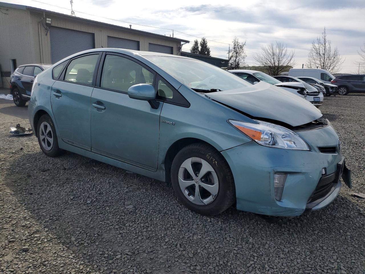 2012 TOYOTA PRIUS FOUR photo 4