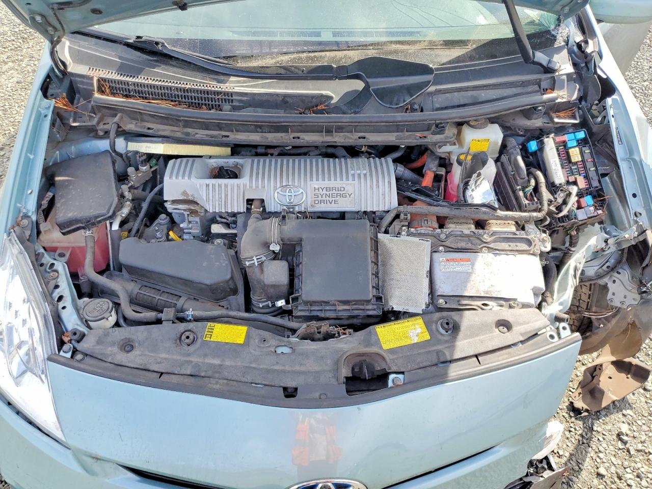 2012 TOYOTA PRIUS FOUR photo 11