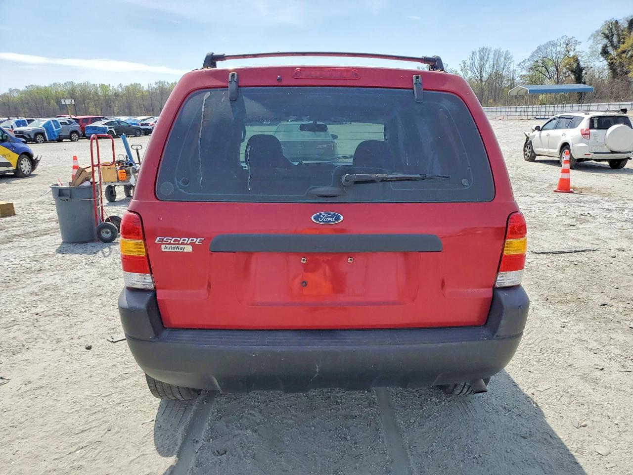 2003 FORD ESCAPE XLS photo 6