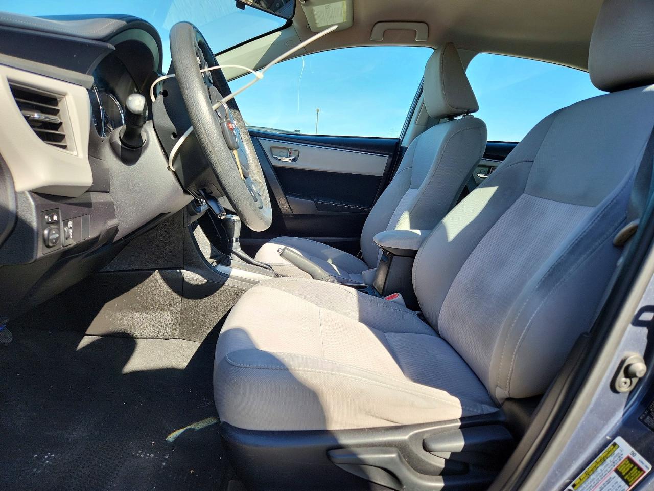 2015 TOYOTA COROLLA LE PLUS photo 13