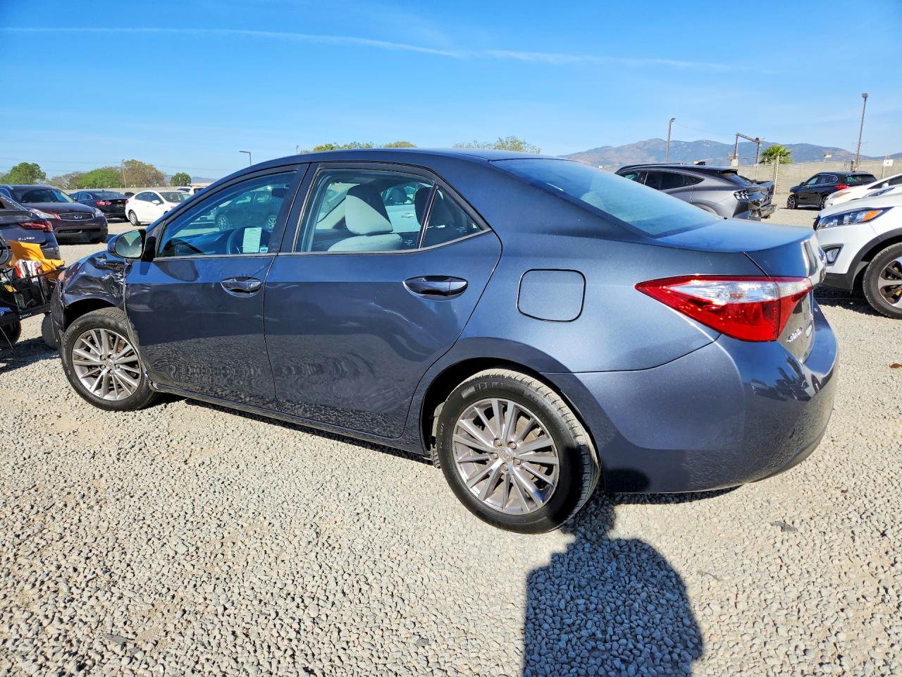 2015 TOYOTA COROLLA LE PLUS photo 3