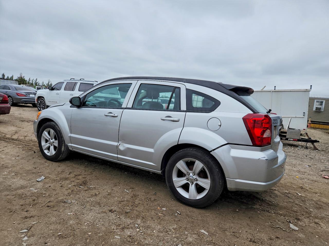 2011 DODGE CALIBER MAINSTREET photo 3