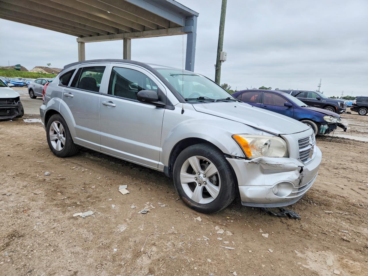 2011 DODGE CALIBER MAINSTREET photo 7