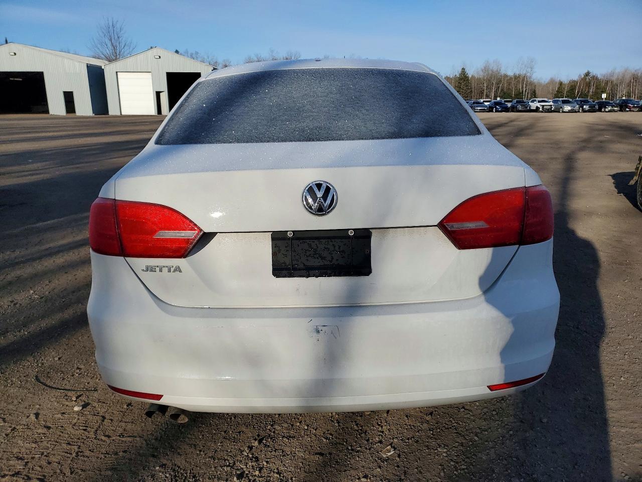 2011 VOLKSWAGEN JETTA photo 11
