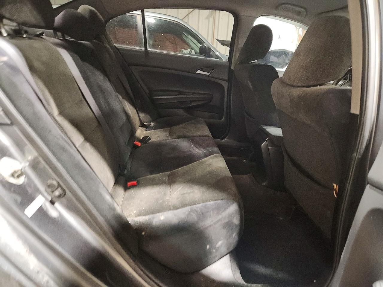 2009 HONDA ACCORD LX photo 19