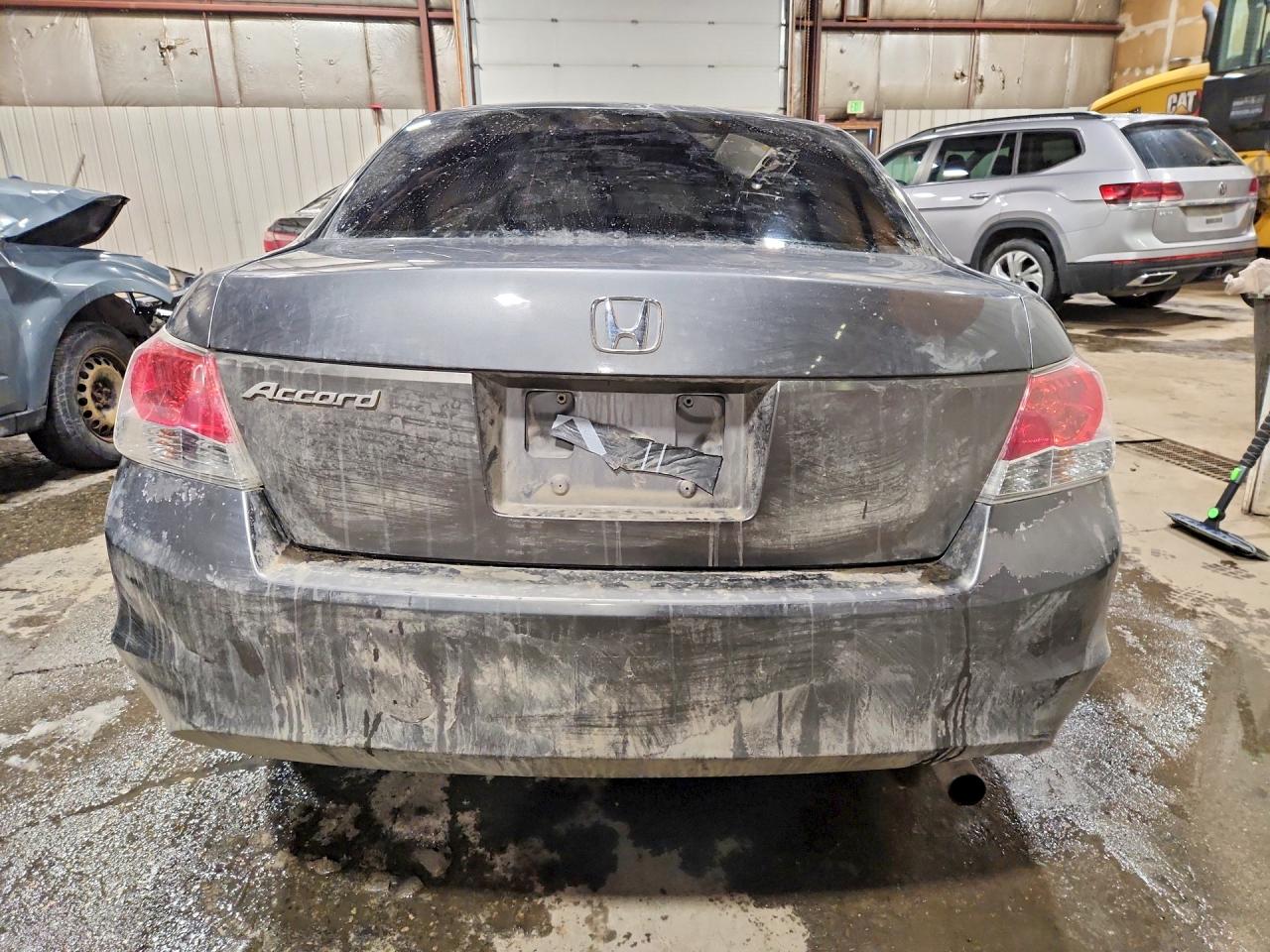 2009 HONDA ACCORD LX photo 11