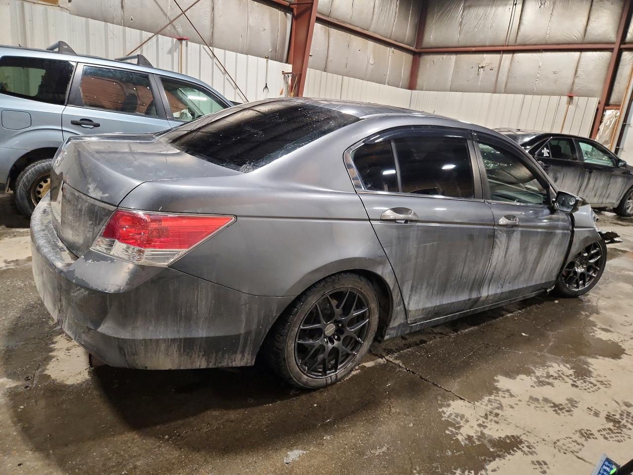 2009 HONDA ACCORD LX photo 5