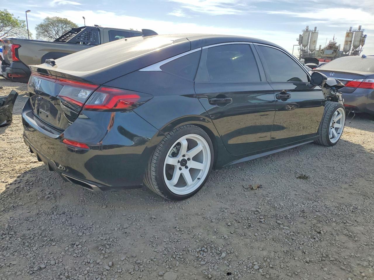 2024 HONDA CIVIC SPORT TOURING photo 3