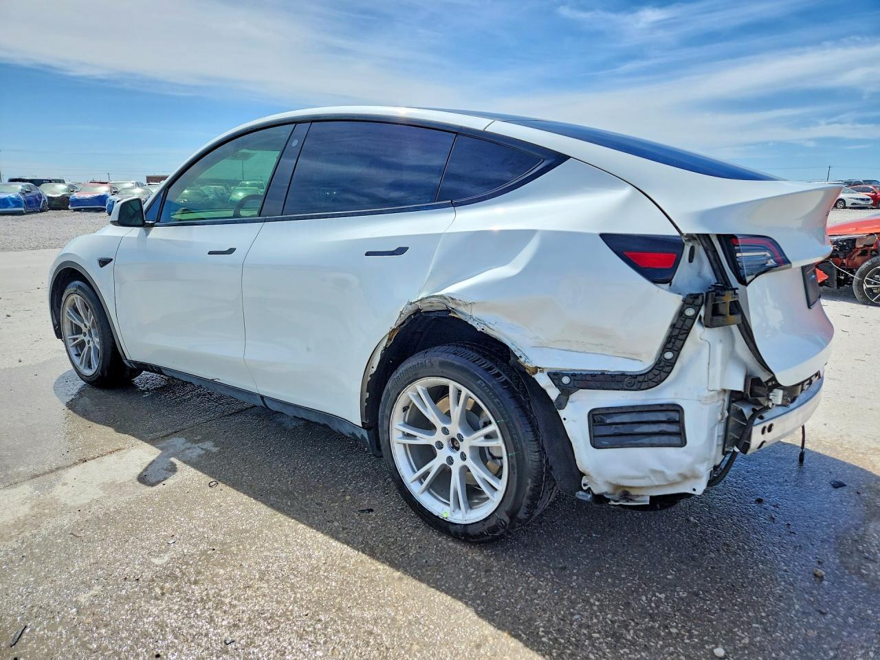 2021 TESLA MODEL Y photo 3