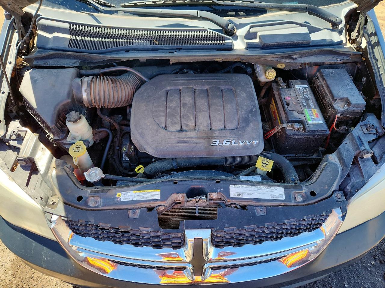 2011 DODGE GRAND CARAVAN MAINSTREET photo 12