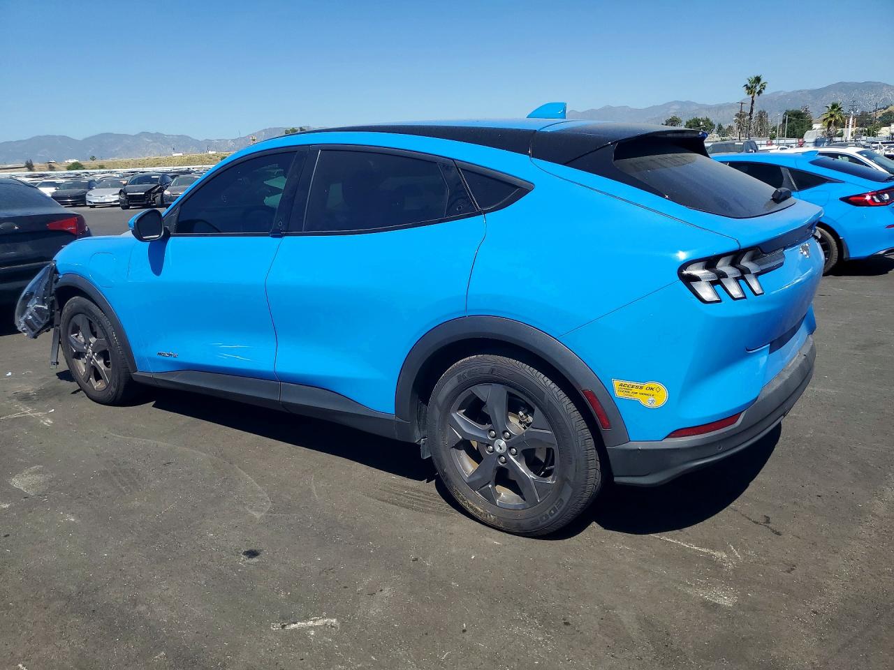 2022 FORD MUSTANG MACH-E SELECT photo 2