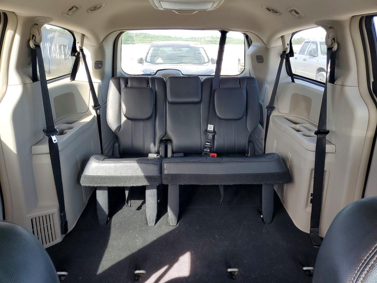 2013 CHRYSLER TOWN & COUNTRY TOURING photo 28
