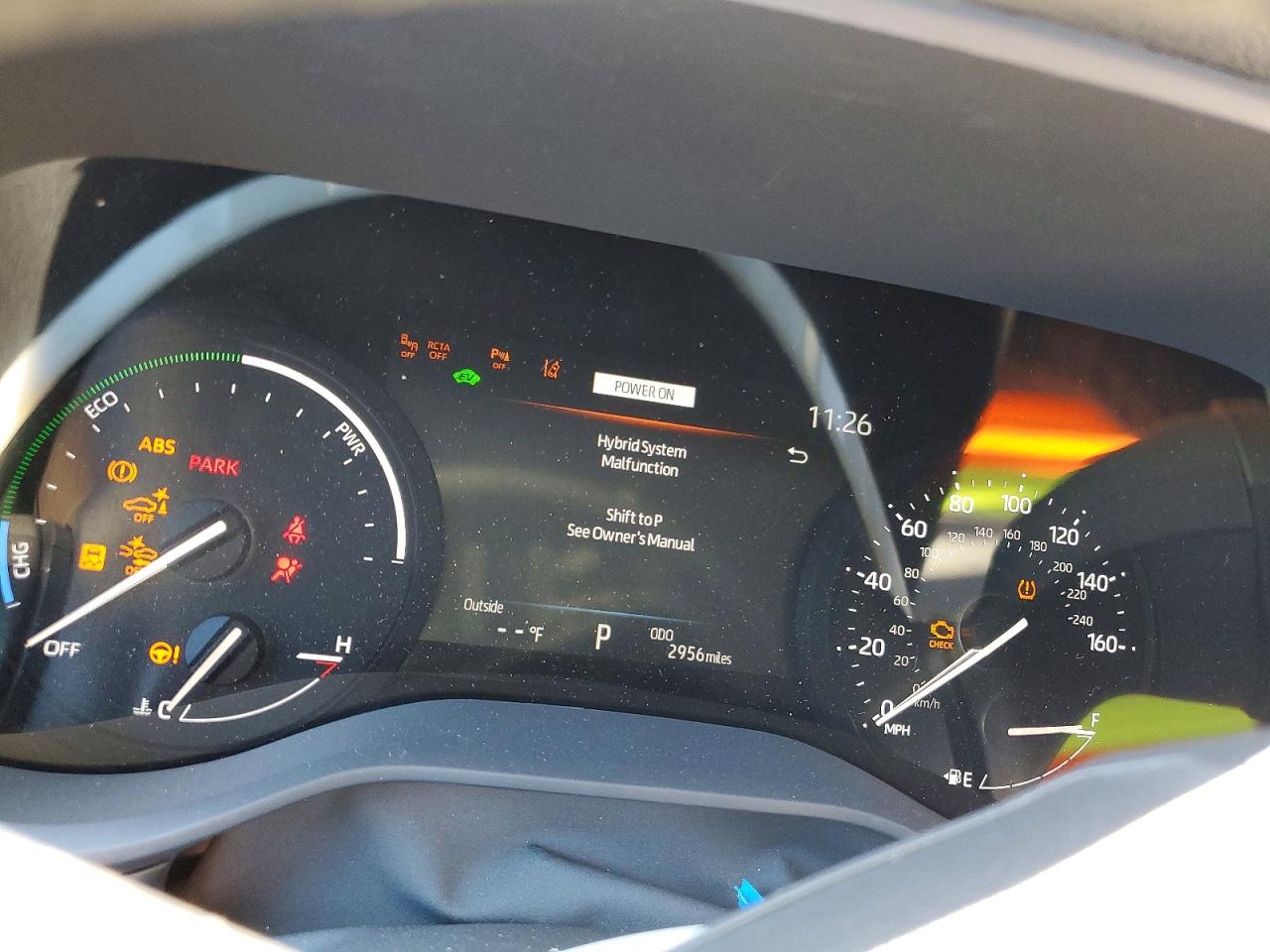 2025 TOYOTA SIENNA XLE 8-PASSENGER photo 17