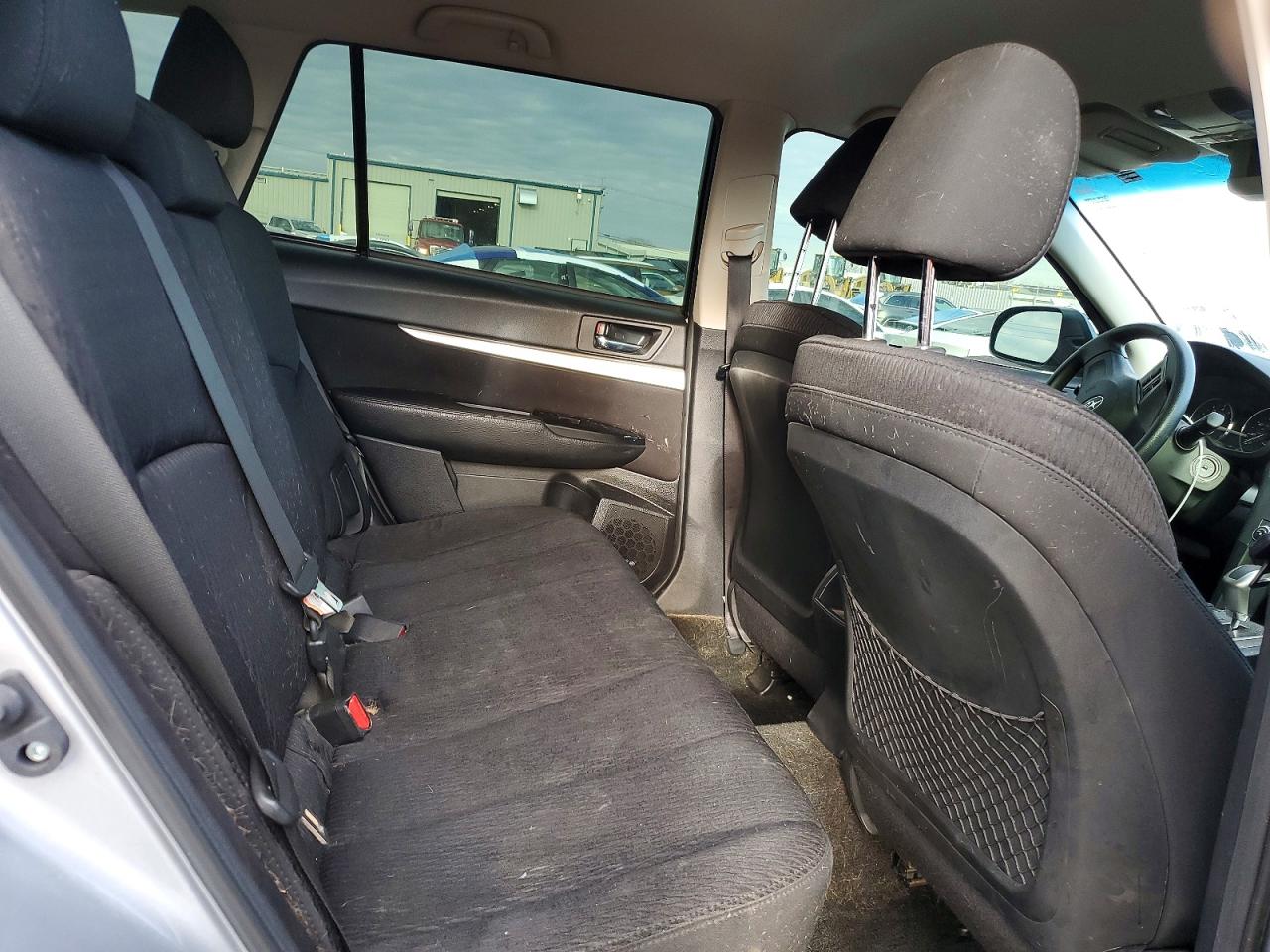 2012 SUBARU OUTBACK 2.5I photo 19