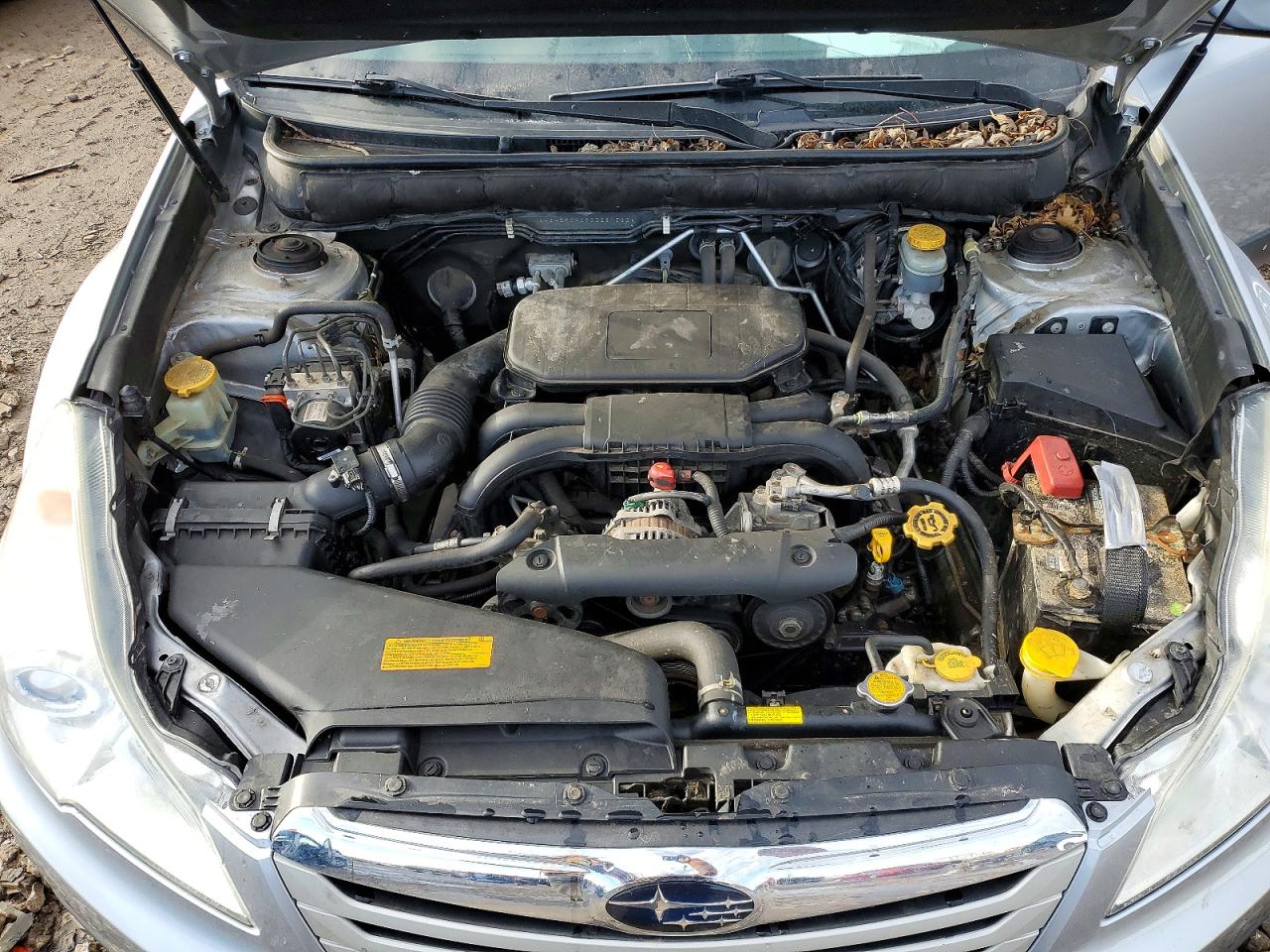 2012 SUBARU OUTBACK 2.5I photo 21