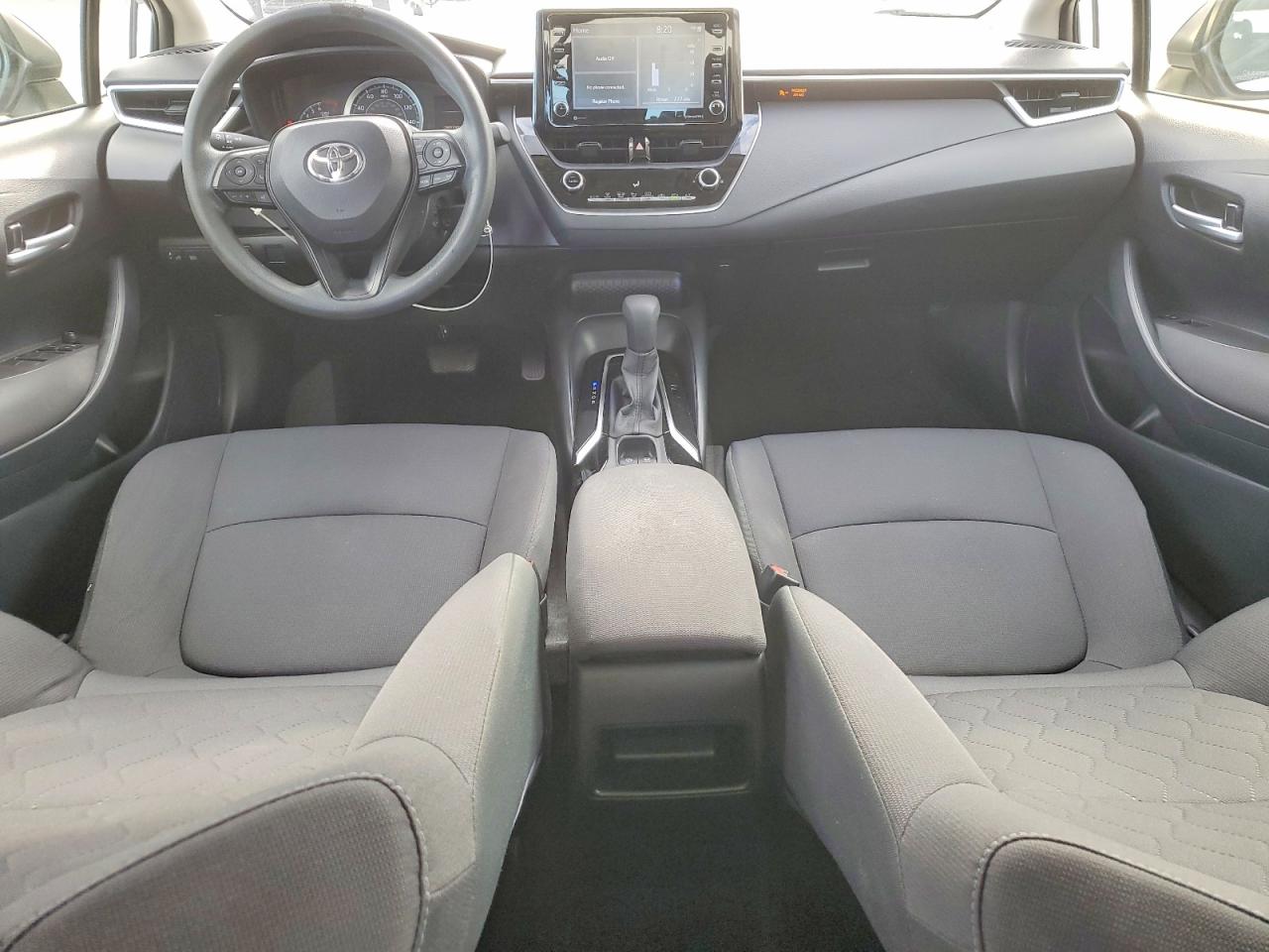2021 TOYOTA COROLLA LE photo 8
