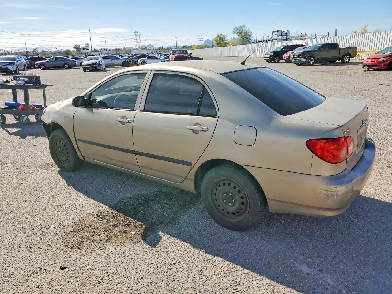2005 TOYOTA COROLLA CE photo 2