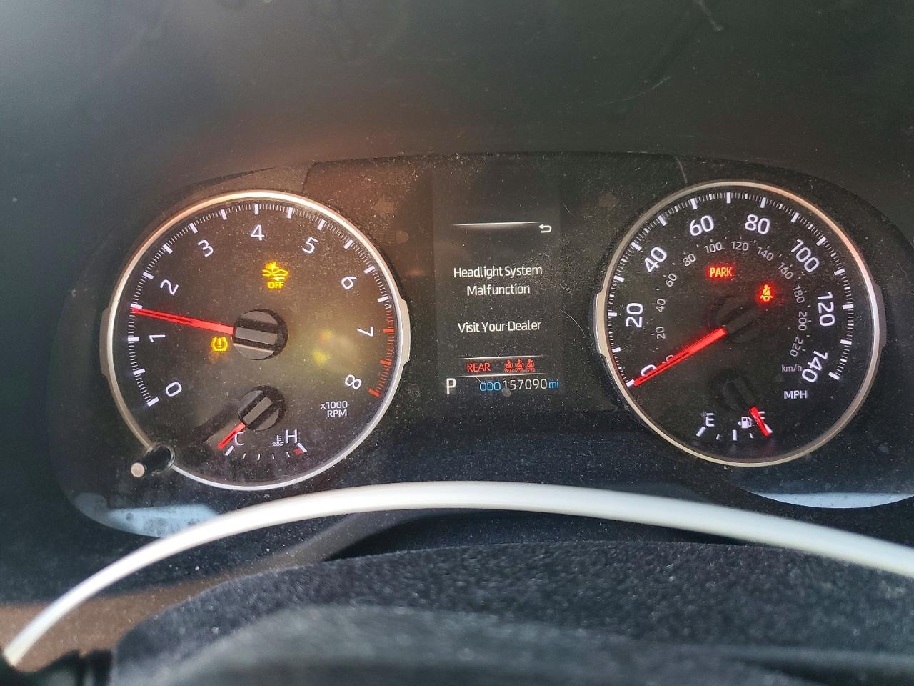 2019 TOYOTA RAV4 LE photo 17