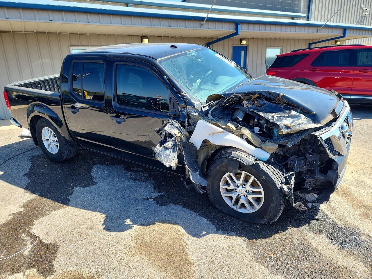 2017 NISSAN FRONTIER SV photo 4