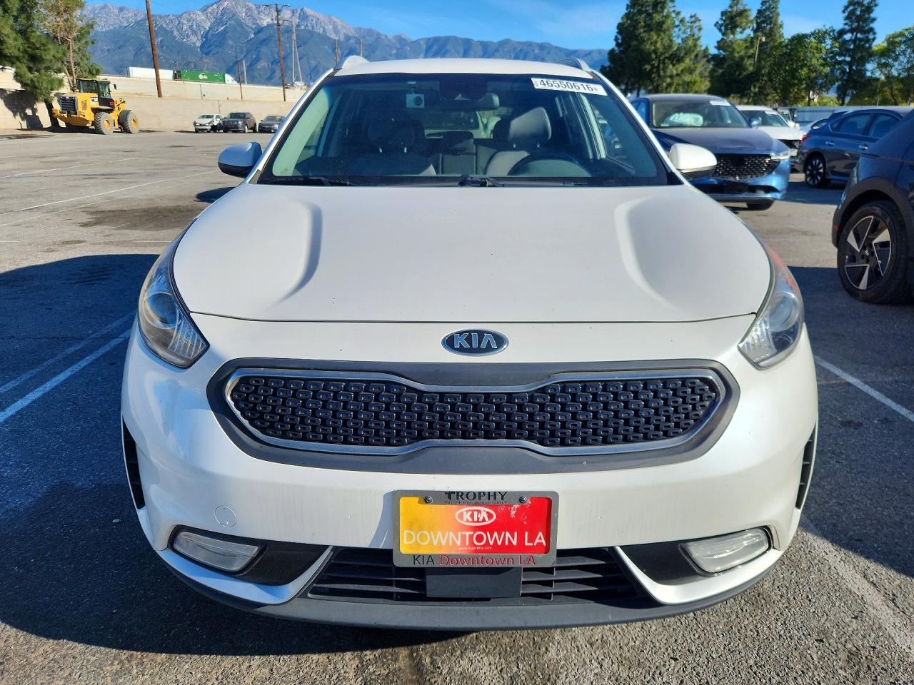 2018 KIA NIRO LX photo 9