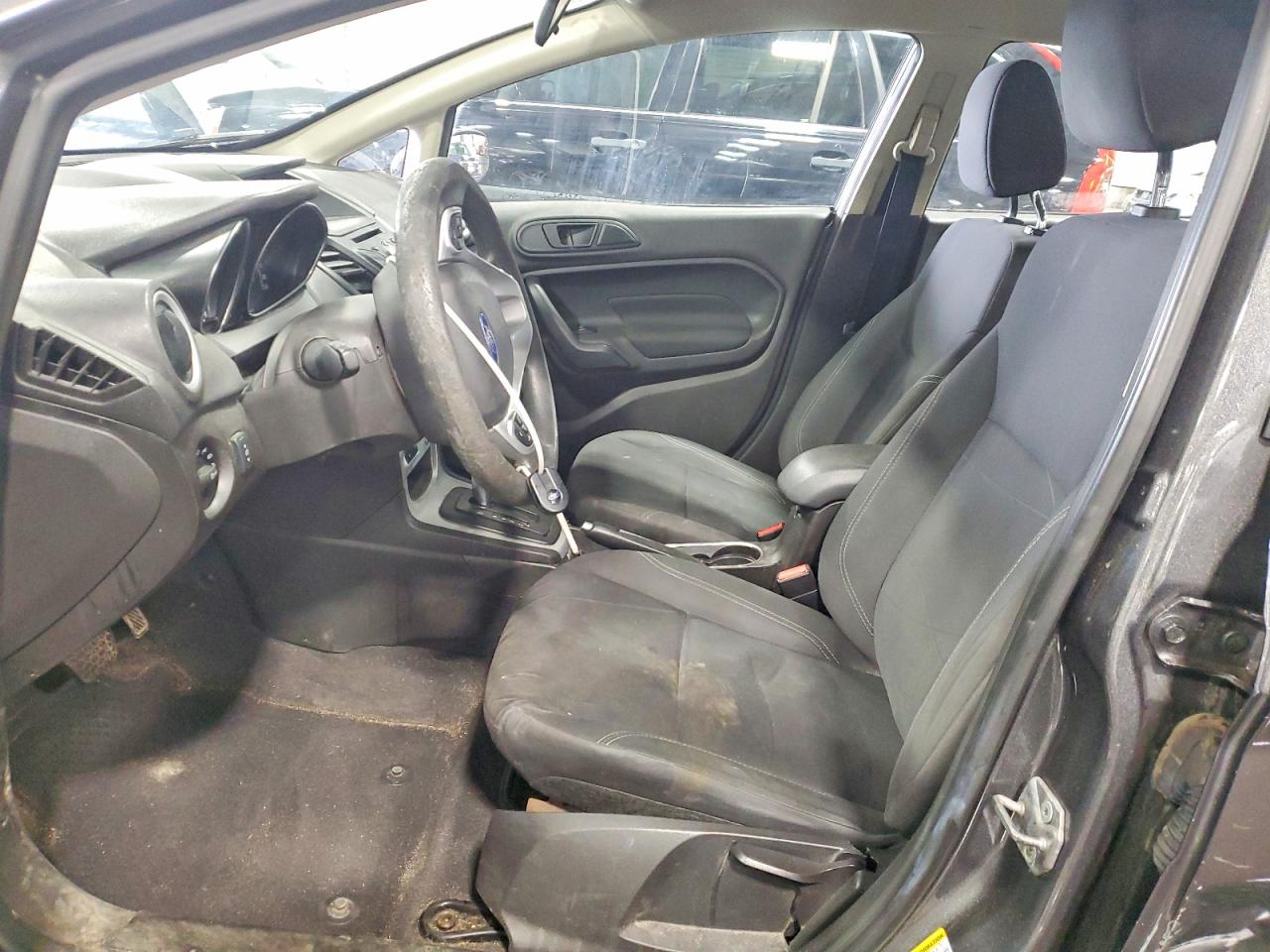 2018 FORD FIESTA SE photo 7