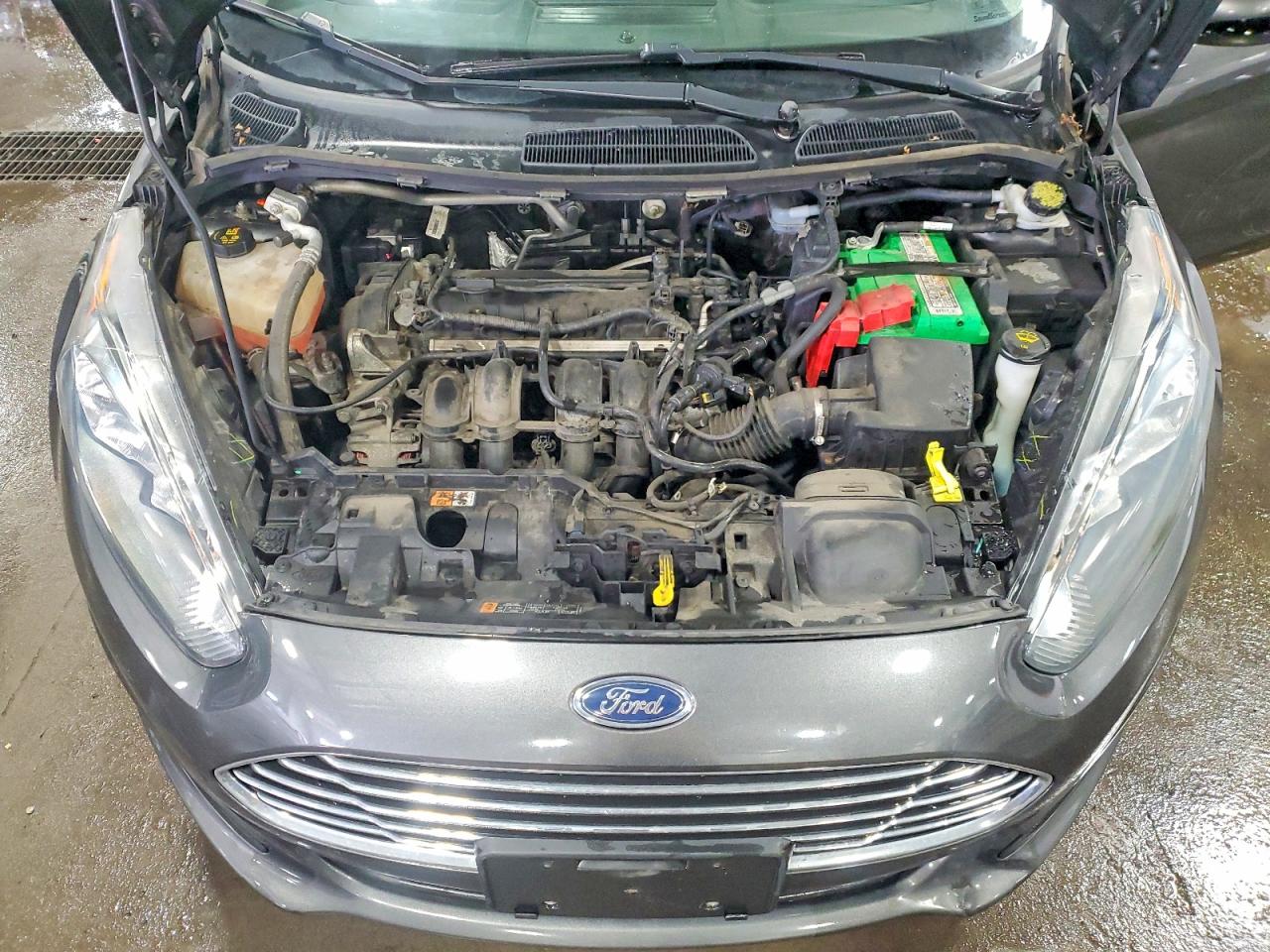 2018 FORD FIESTA SE photo 11