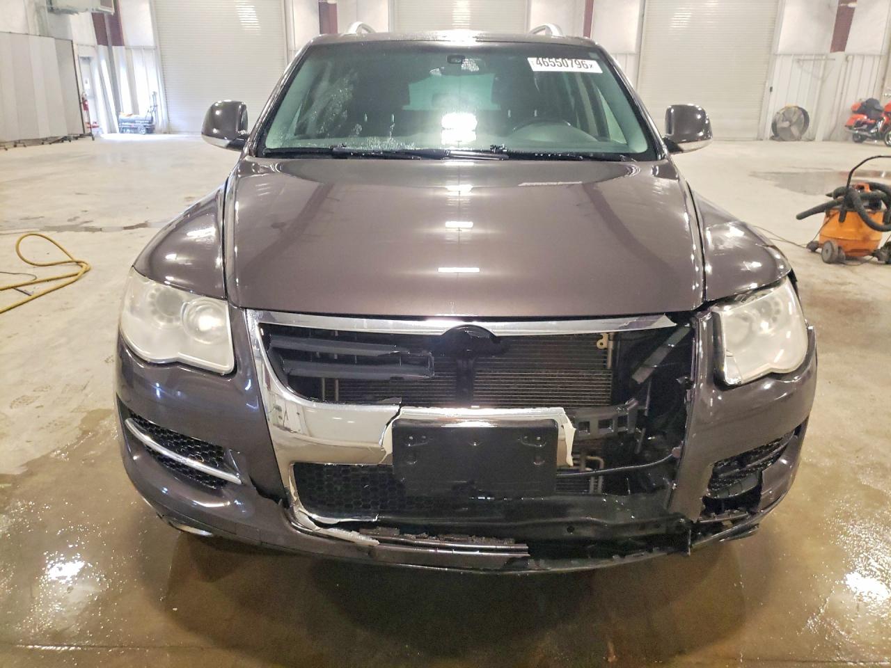 2010 VOLKSWAGEN TOUAREG V6 photo 13