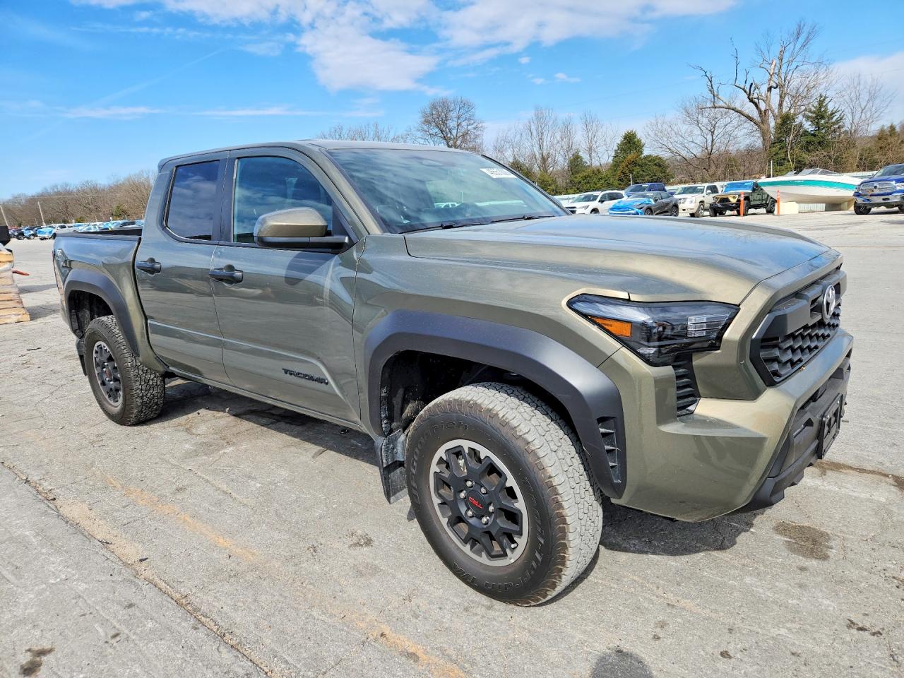 2025 TOYOTA TACOMA TRD OFF-ROAD photo 4