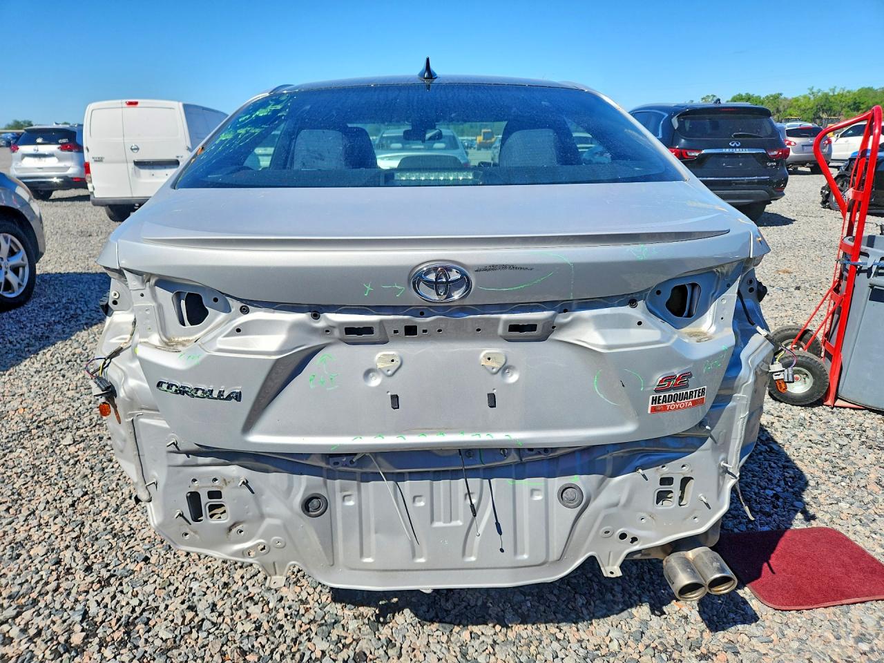 2021 TOYOTA COROLLA SE photo 6