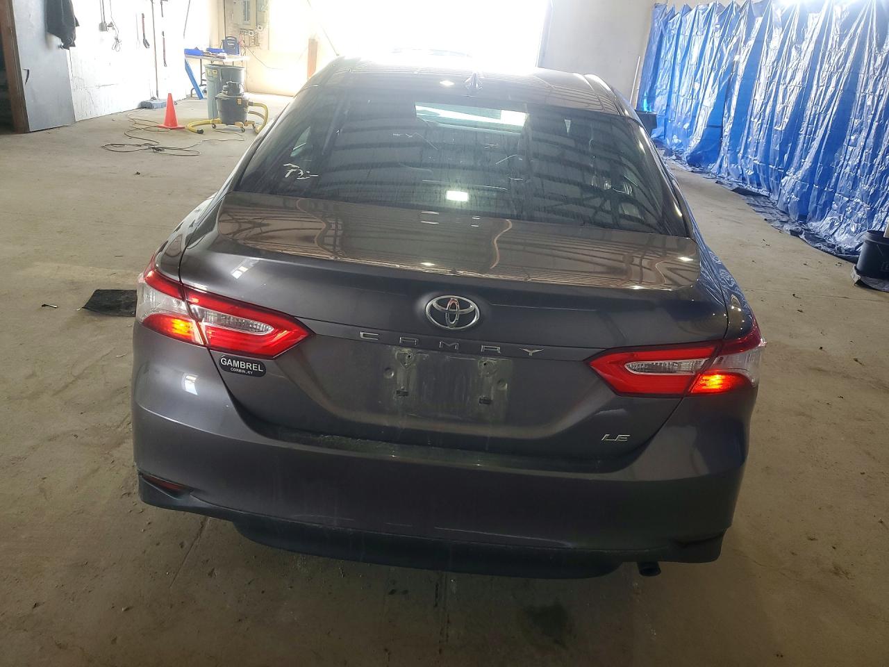 2020 TOYOTA CAMRY LE photo 11