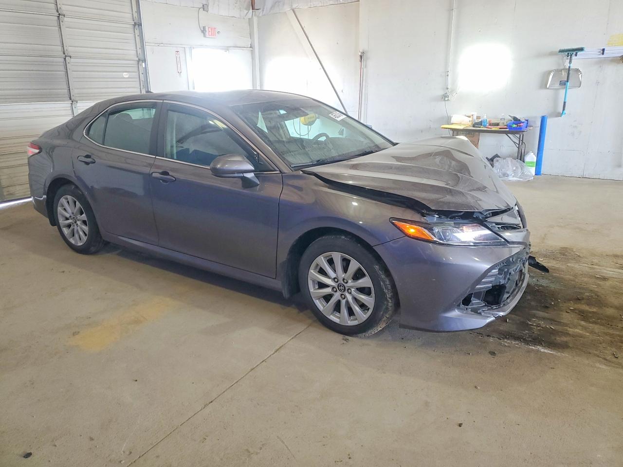 2020 TOYOTA CAMRY LE photo 7