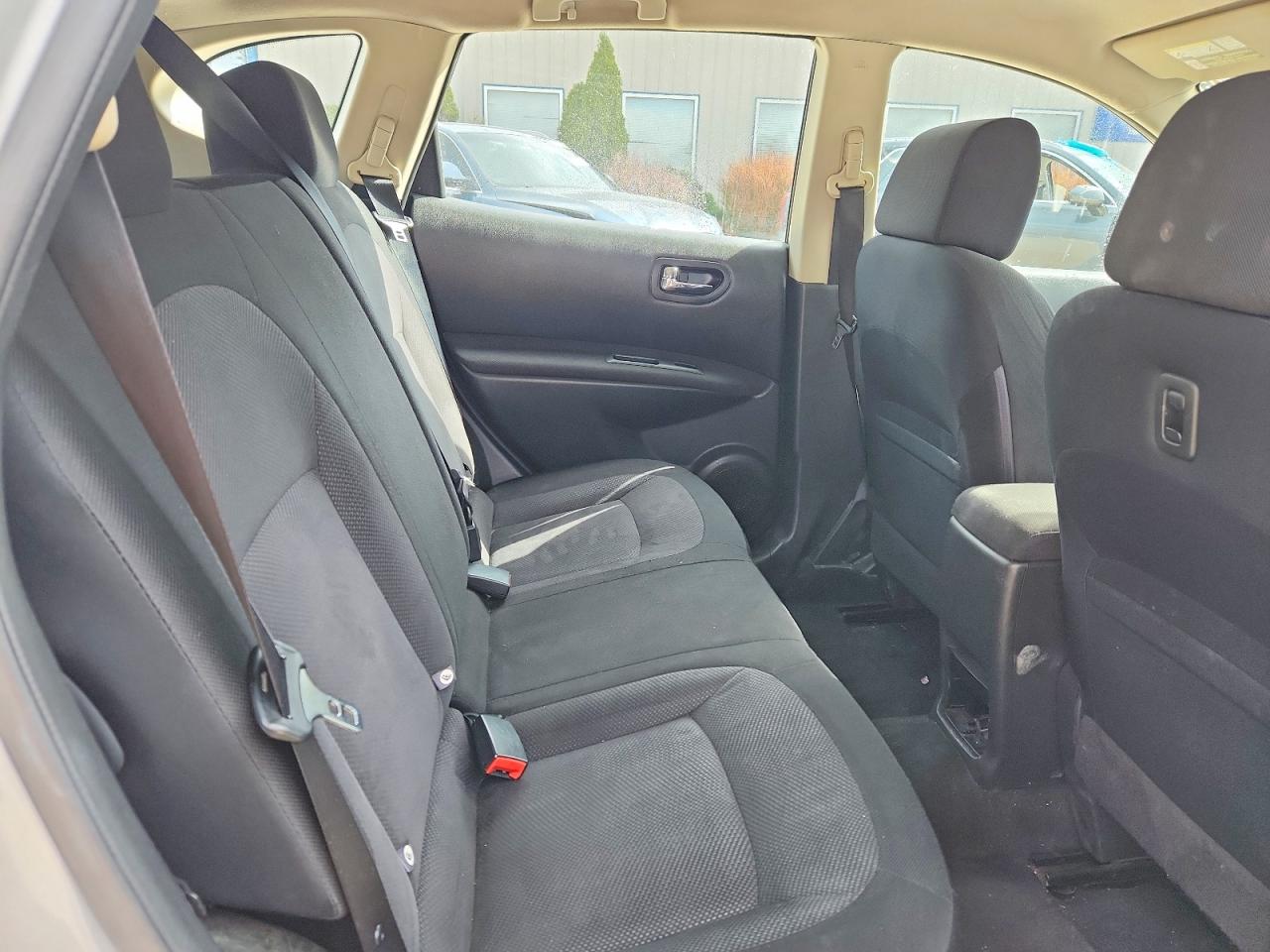 2013 NISSAN ROGUE S photo 31