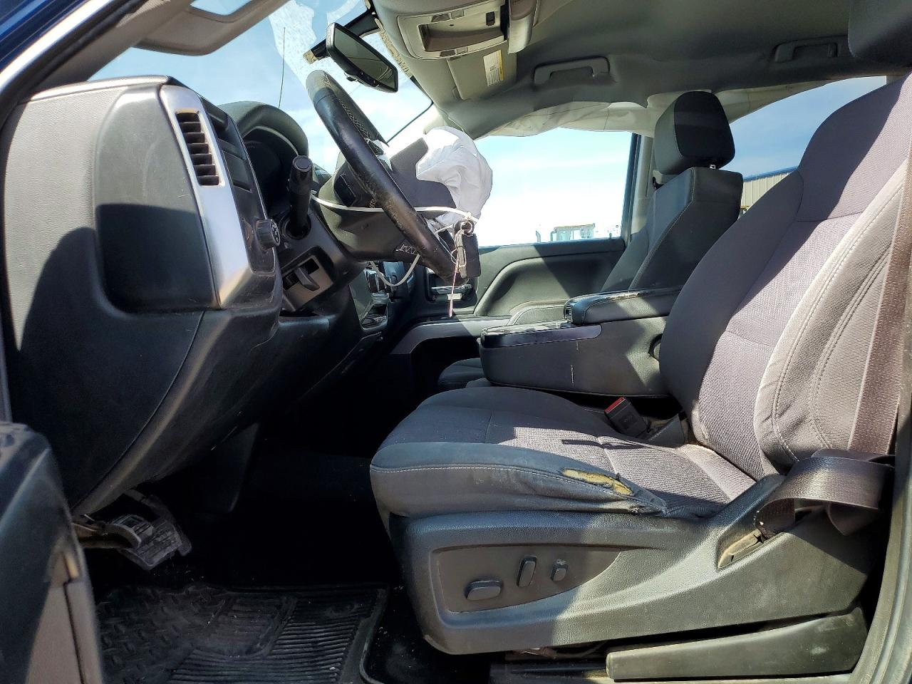 2017 CHEVROLET SILVERADO C1500 LT photo 19