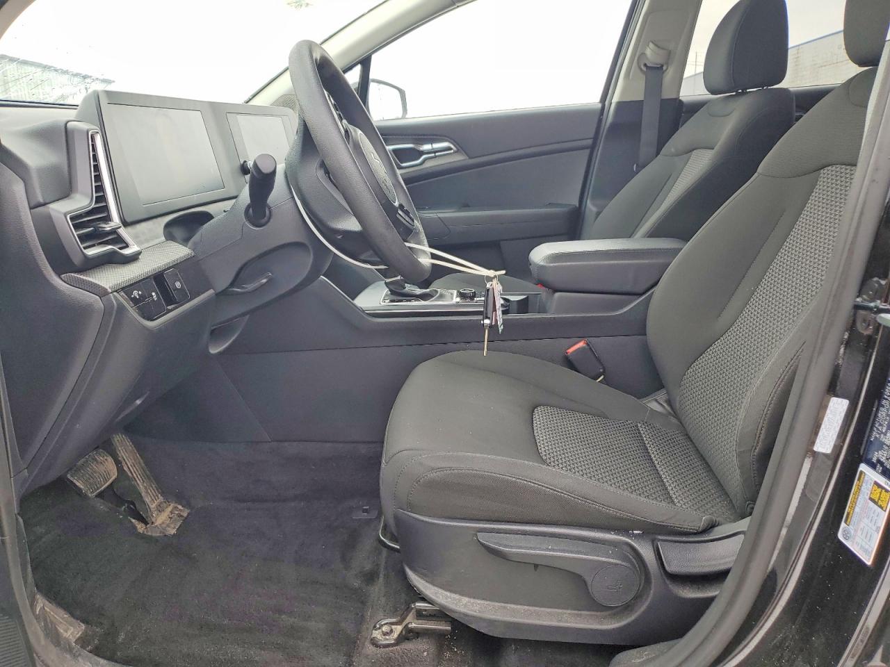 2025 KIA SPORTAGE LX photo 7