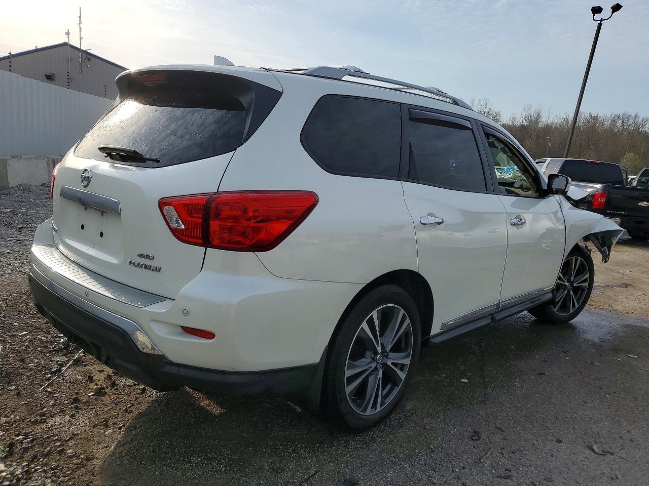 2020 NISSAN PATHFINDER PLATINUM photo 7